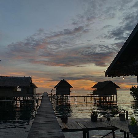 Nyanse Homestay - Raja Ampat Besir Zewnętrze zdjęcie