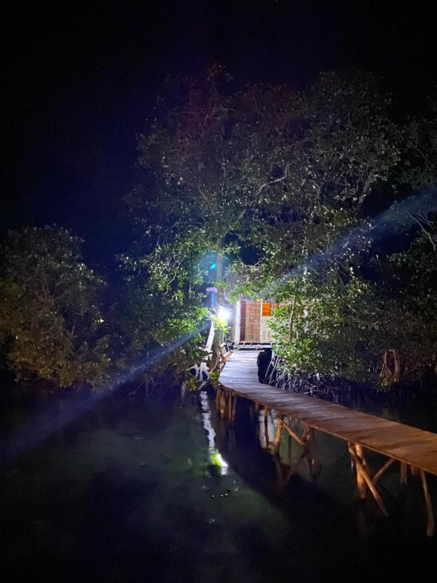 Nyanse Homestay - Raja Ampat Besir Zewnętrze zdjęcie