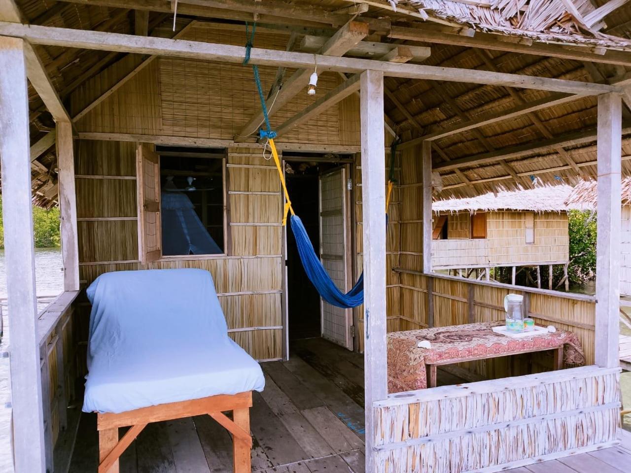 Nyanse Homestay - Raja Ampat Besir Zewnętrze zdjęcie